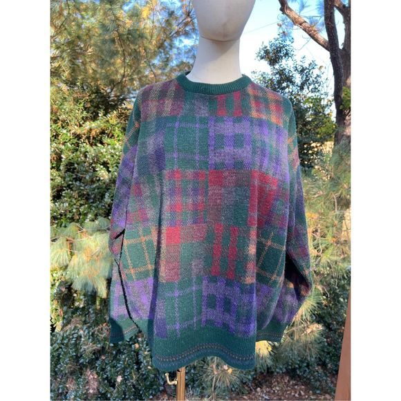 Men’s Sweater - Picture 1 of 4
